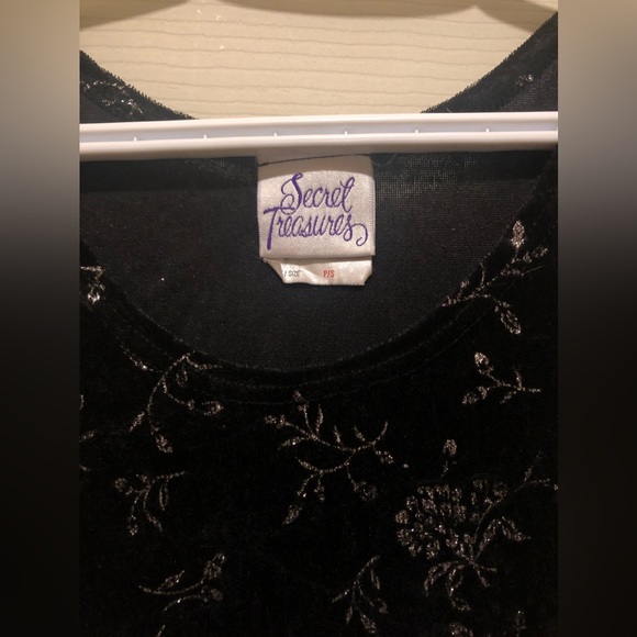 Vintage Secret Treasures Velvety Crop Top Size Small - Picture 2 of 3